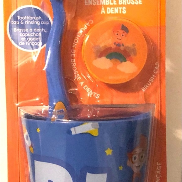 Blippi 3pc brush buddies soft ergonomic toothbrush,‎ cap and rinsing cup set new - Picture 6 of 8